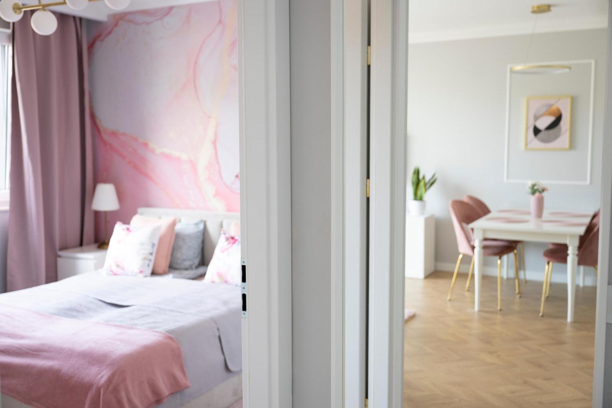 Apartamenty Deluxe Gdansk Ngoại thất bức ảnh
